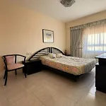 Апартаменты Tropicana *